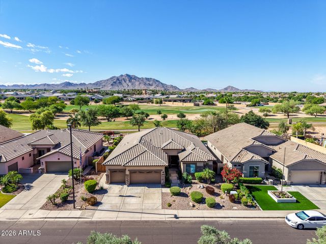 3915 E MEADOWVIEW Drive, Gilbert, AZ 85298