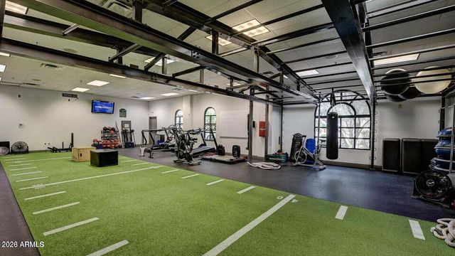 3915 E MEADOWVIEW Drive, Gilbert, AZ 85298