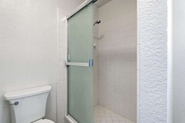 1413 Wrenwood Way, Madera, CA 93638