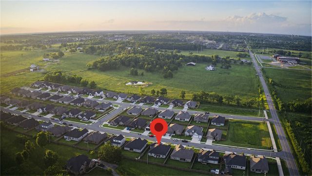 1341 Sessile Oak Way, Bentonville, AR 72713