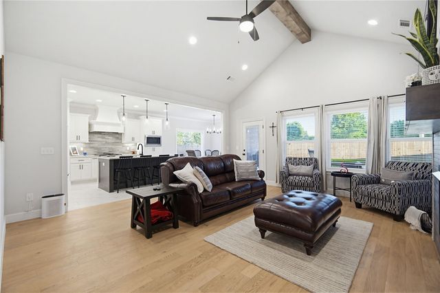 1341 Sessile Oak Way, Bentonville, AR 72713