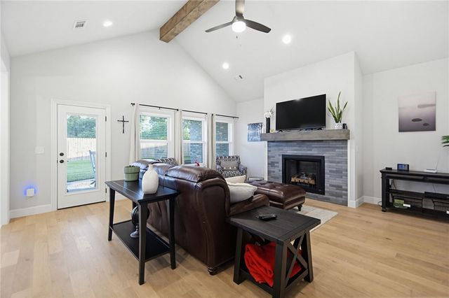 1341 Sessile Oak Way, Bentonville, AR 72713
