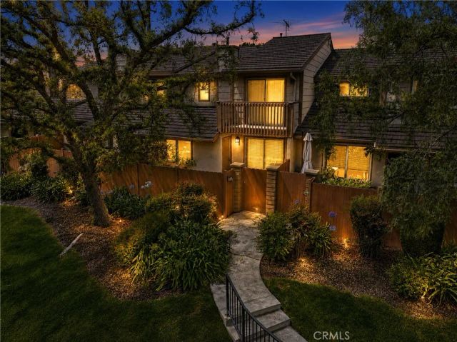 1569 Avenida Selva 201, Fullerton, CA 92833