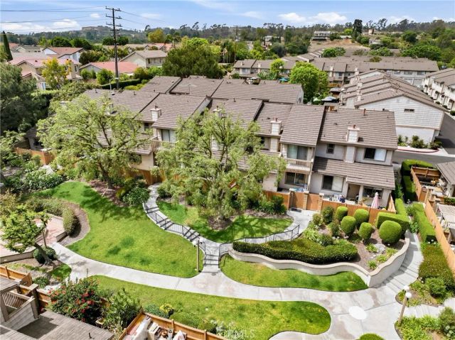 1569 Avenida Selva 201, Fullerton, CA 92833