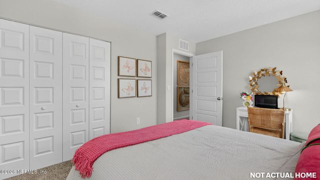 167 JURY BOX Circle, Yulee, FL 32097