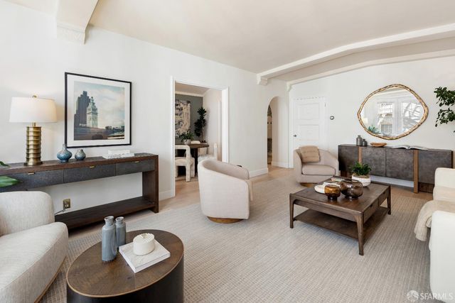 2090 Pacific Avenue 406, San Francisco, CA 94109