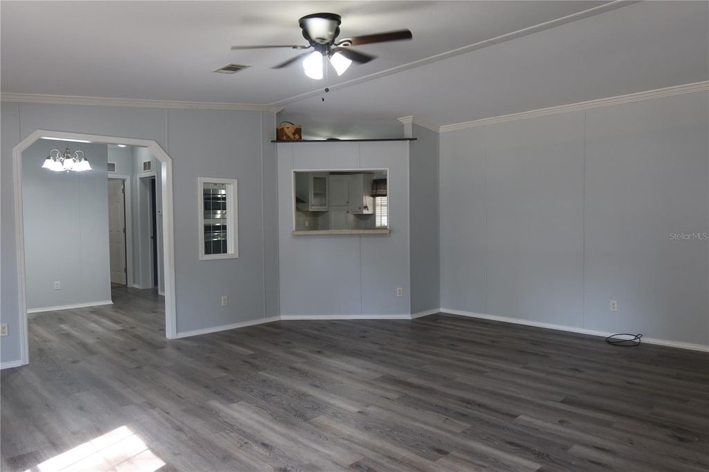 Image 5 of property listing at 25157 BUTTONWOOD DRIVE, Astatula, FL 34705