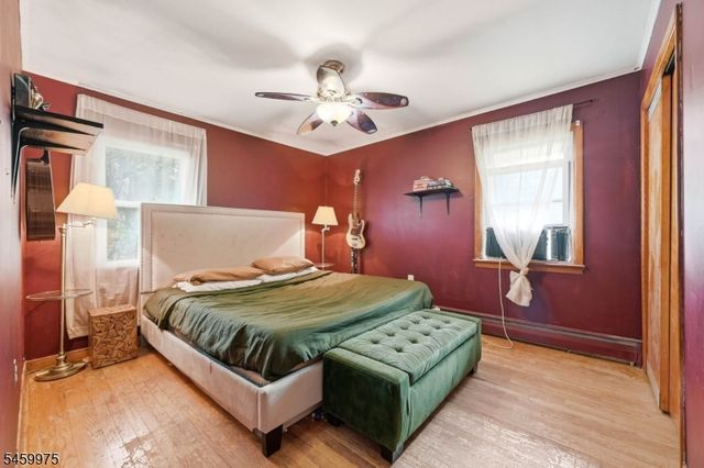 74 Trinity St, Newton Town, NJ 07860