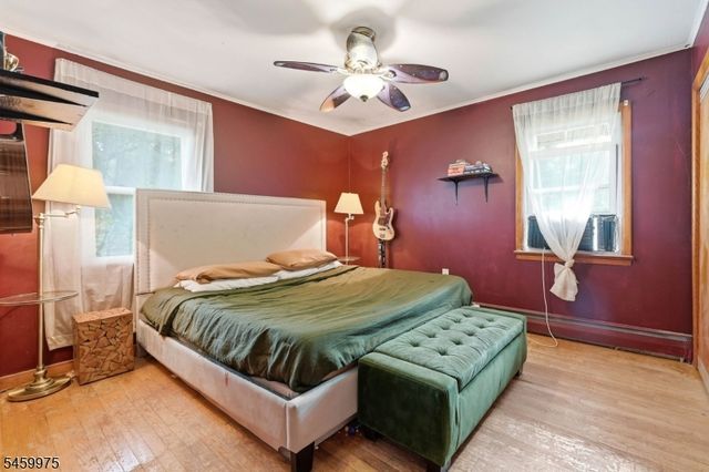 74 Trinity St, Newton Town, NJ 07860