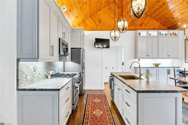 342 Birkdale Ridge, Jefferson, NC 28640