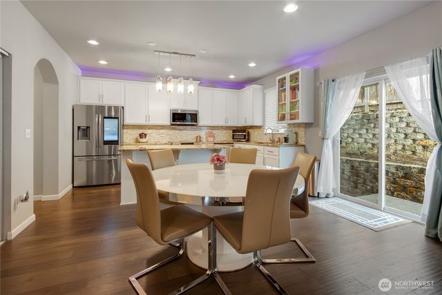 24212 114th Place SE, Kent, WA 98030