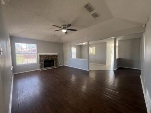 6101 9th Drive, Lubbock, TX 79416