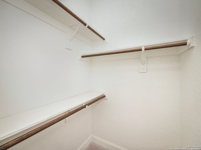 2231 Meadow Way St, New Braunfels, TX 78132