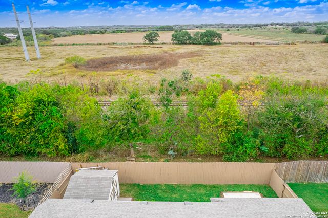 2231 Meadow Way St, New Braunfels, TX 78132