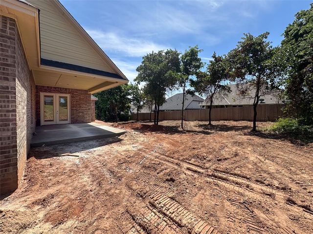 8132 Amber Ridge Drive, Edmond, OK 73034