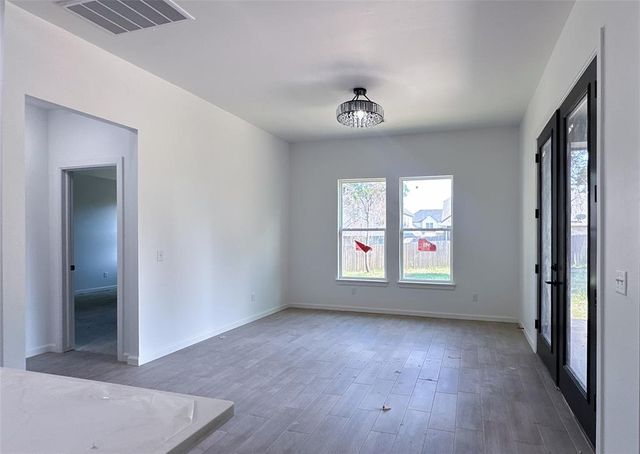 8132 Amber Ridge Drive, Edmond, OK 73034