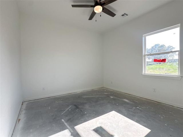 8132 Amber Ridge Drive, Edmond, OK 73034