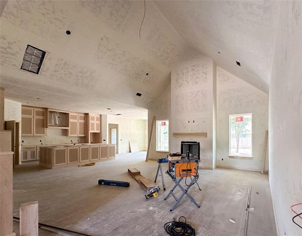 8132 Amber Ridge Drive, Edmond, OK 73034