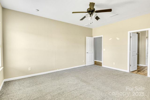 12820 Clydesdale Drive, Midland, NC 28107