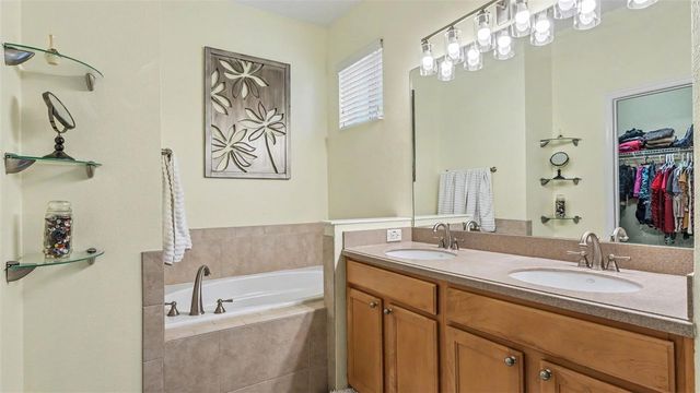 2305 FRANKFORT STREET, Winter Haven, FL 33881