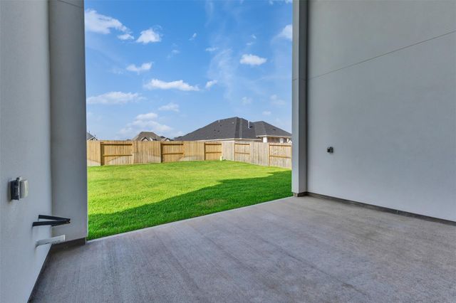 1303 River Glen Cove, Missouri City, TX 77459