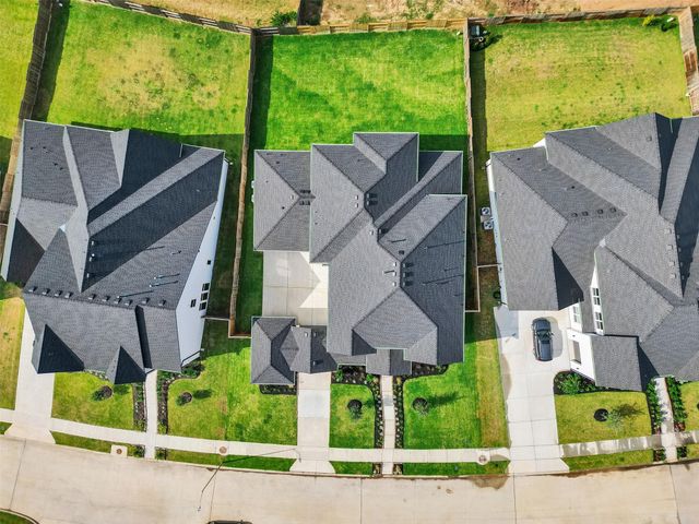 1303 River Glen Cove, Missouri City, TX 77459