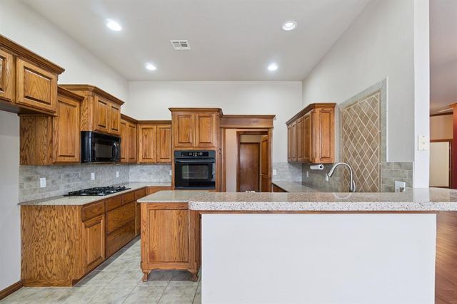 2348 Chadwick Drive, Norman, OK 73071