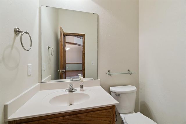 2348 Chadwick Drive, Norman, OK 73071