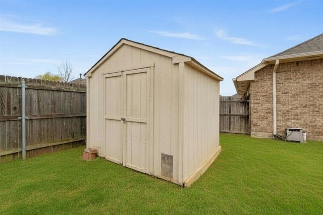 2348 Chadwick Drive, Norman, OK 73071