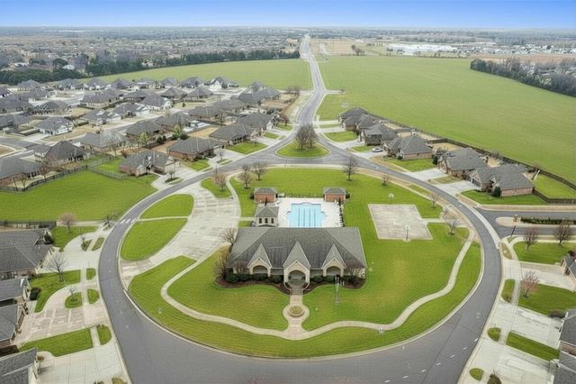 2348 Chadwick Drive, Norman, OK 73071