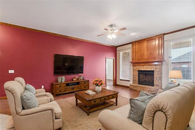 2348 Chadwick Drive, Norman, OK 73071