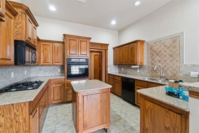 2348 Chadwick Drive, Norman, OK 73071