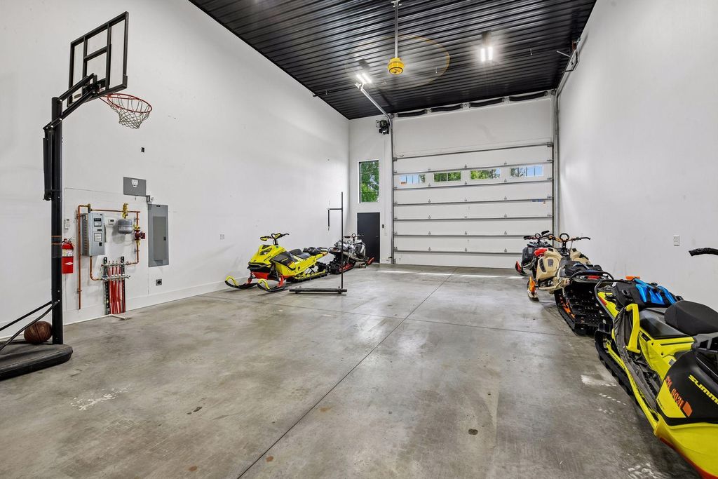 3500 Arrowhead Drive 6, Medina, MN 55340 — exterior