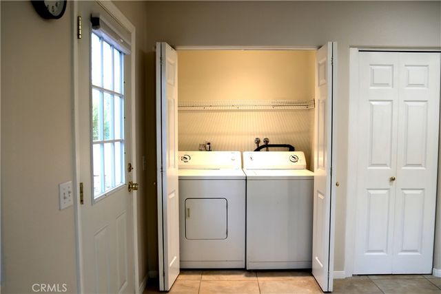 4813 Topanga Canyon, Woodland Hills, CA 91364