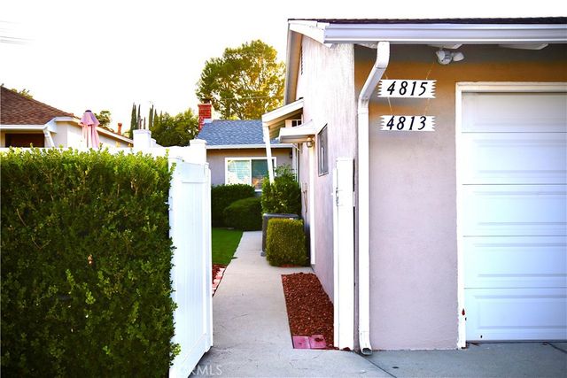 4813 Topanga Canyon, Woodland Hills, CA 91364