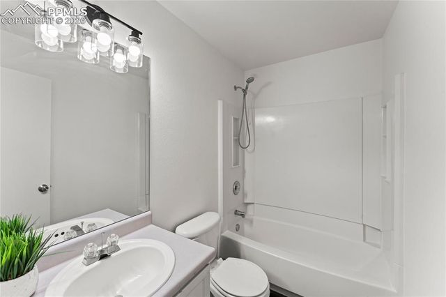 5090 Weaver Drive, Colorado Springs, CO 80922