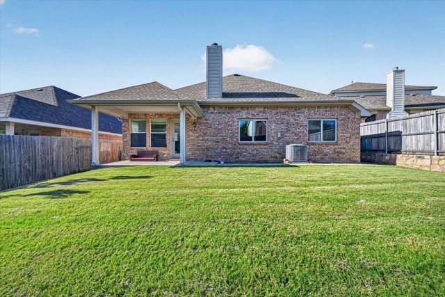 1303 Cedar Branch Drive, Wylie, TX 75098