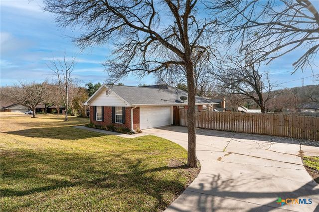 4501 Arrowhead Drive, Temple, TX 76502