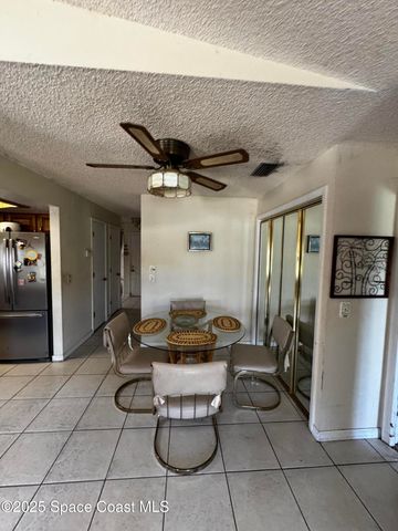 286 Emerson Drive NW, Palm Bay, FL 32907