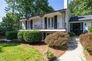 3913 Madison Avenue, Greensboro, NC 27410