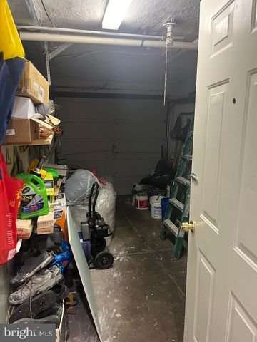 6133 OAKLEY ST, Philadelphia, PA 19111