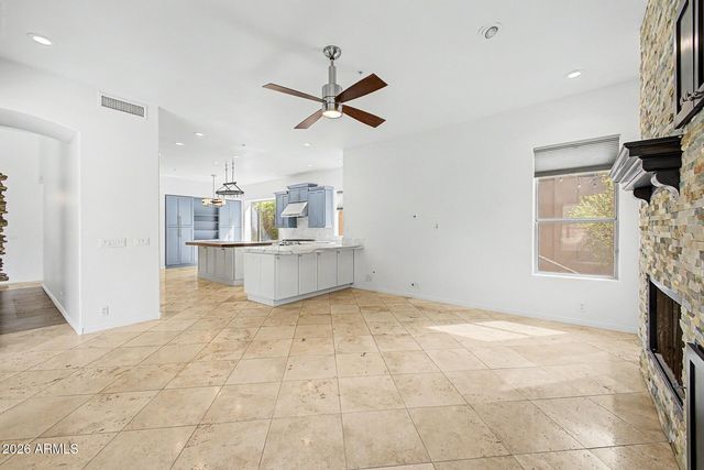 8919 E CALLE DEL PALO VERDE --, Scottsdale, AZ 85255