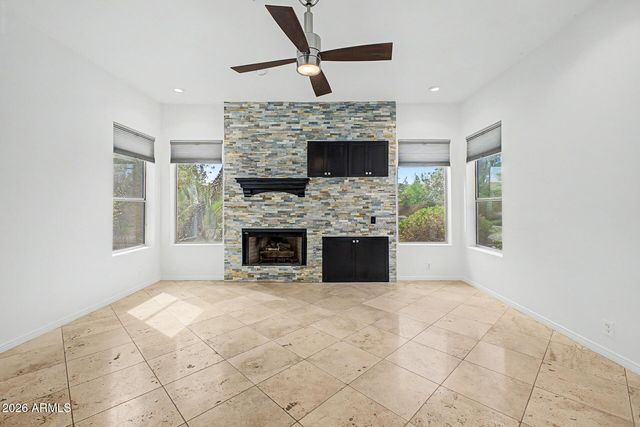 8919 E CALLE DEL PALO VERDE --, Scottsdale, AZ 85255