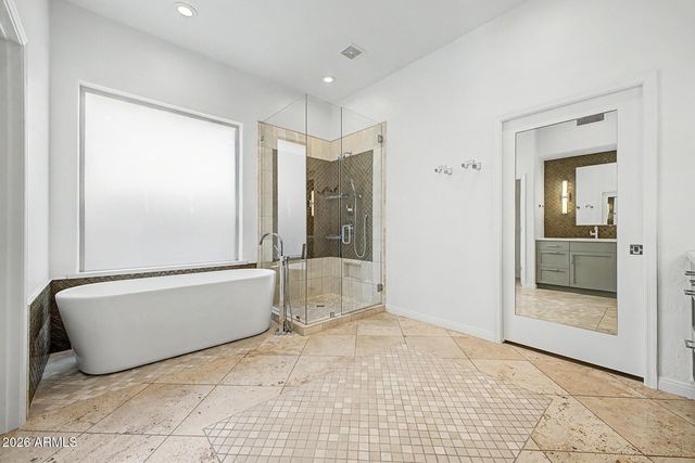 8919 E CALLE DEL PALO VERDE --, Scottsdale, AZ 85255