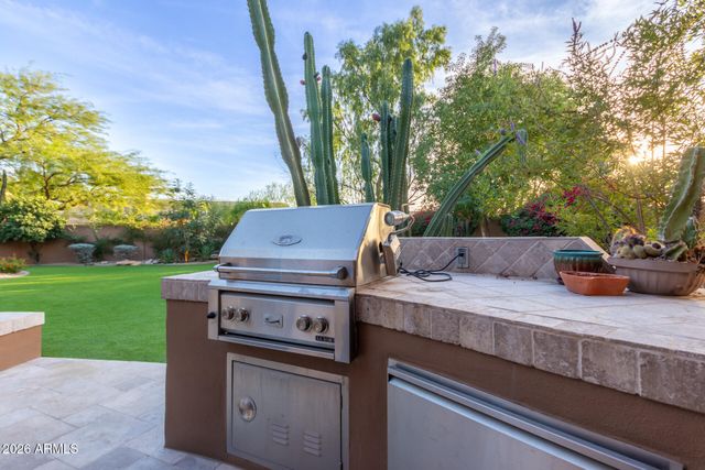 8919 E CALLE DEL PALO VERDE --, Scottsdale, AZ 85255