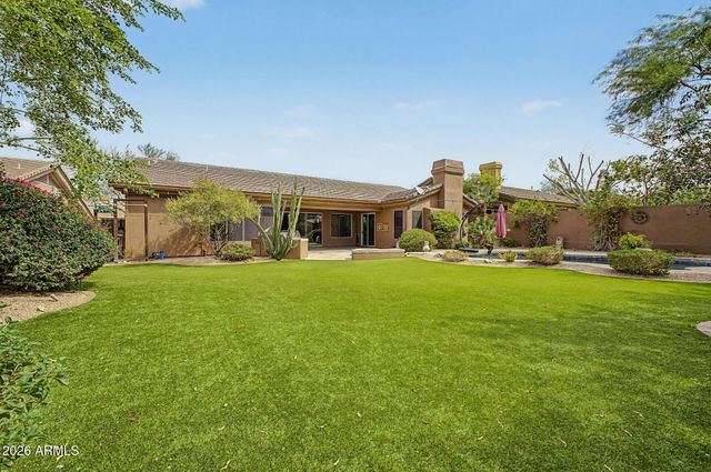 8919 E CALLE DEL PALO VERDE --, Scottsdale, AZ 85255