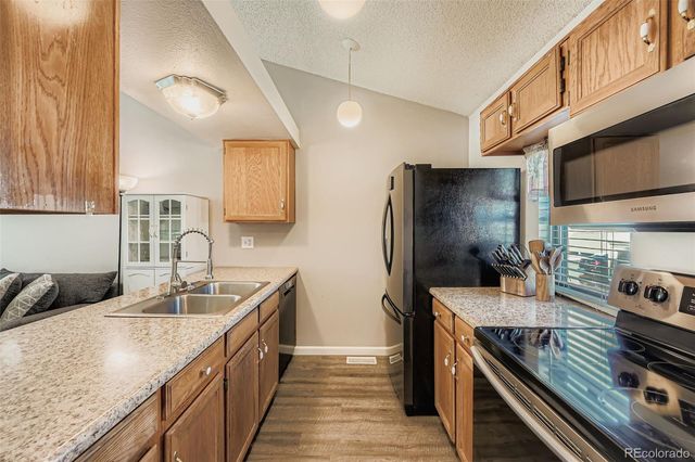 4155 S Richfield Way, Aurora, CO 80013