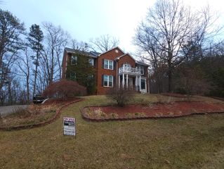 251 Buckingham CT, Roanoke, VA 24019