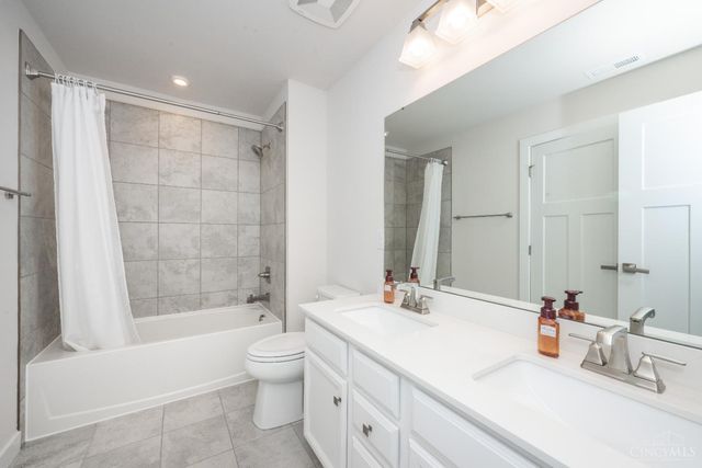 5734 Springhill Court, Liberty Twp, OH 45011