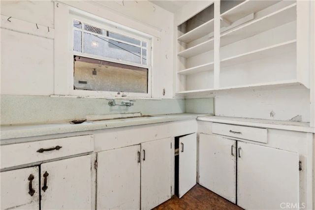 672 W 23rd, San Pedro, CA 90731
